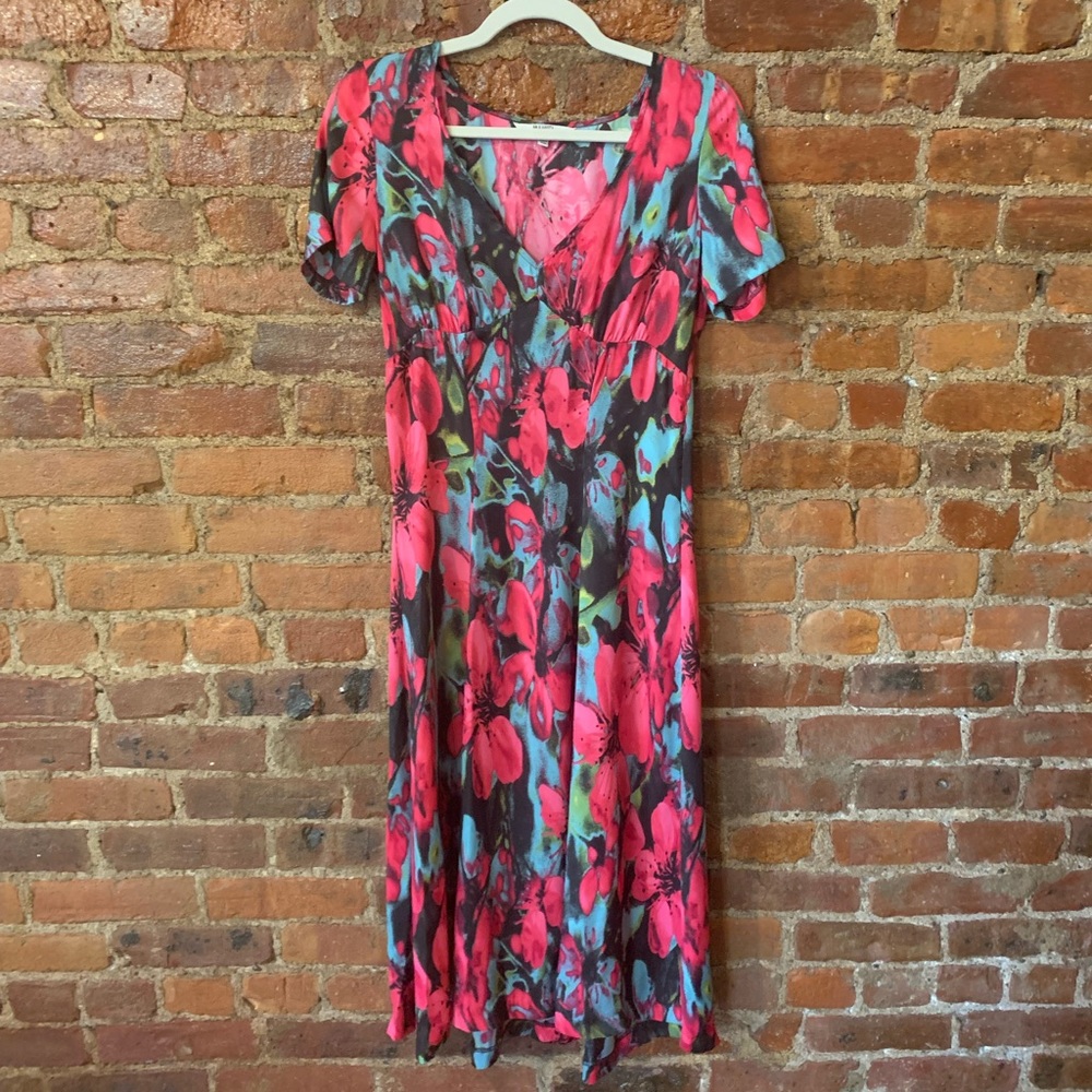 BB Dakota Floral Midi Dress